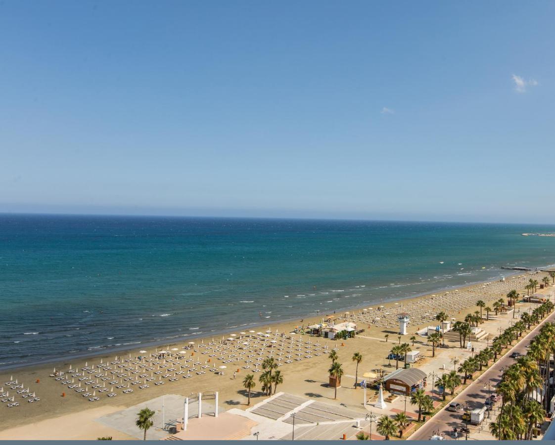 Elena Court Apt 401 Appartement Larnaca Buitenkant foto