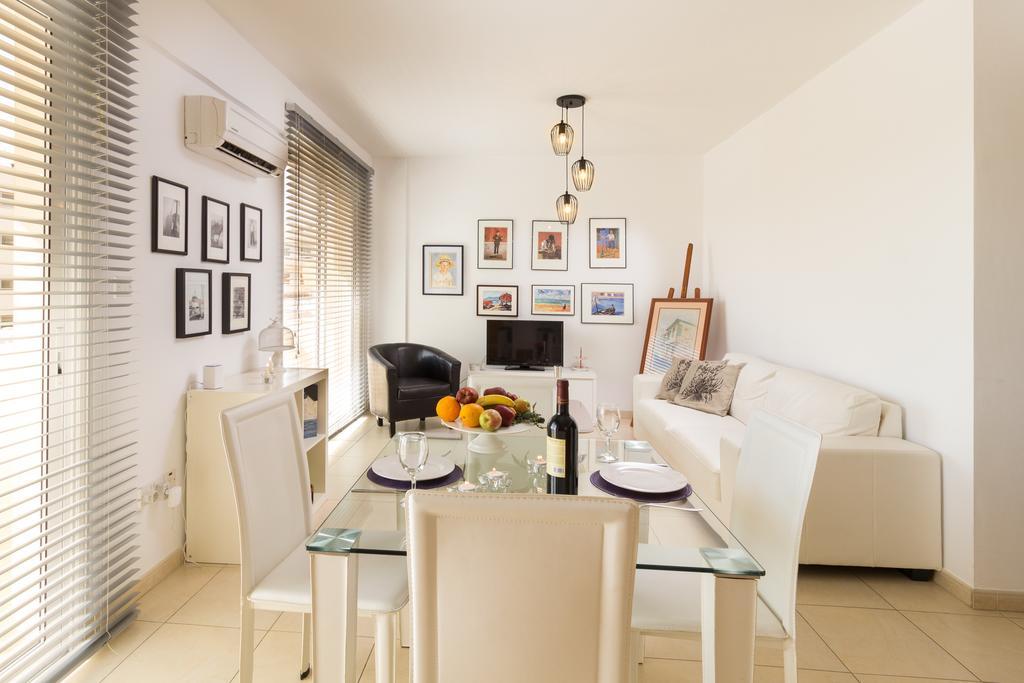 Elena Court Apt 401 Appartement Larnaca Buitenkant foto