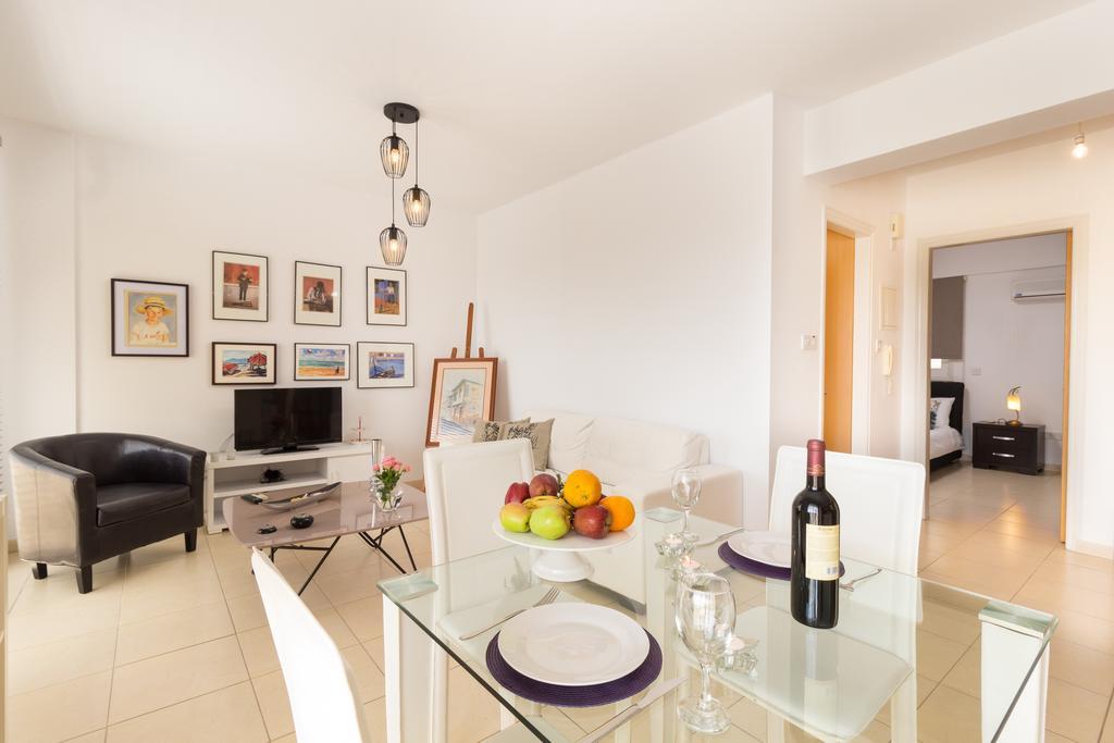Elena Court Apt 401 Appartement Larnaca Buitenkant foto