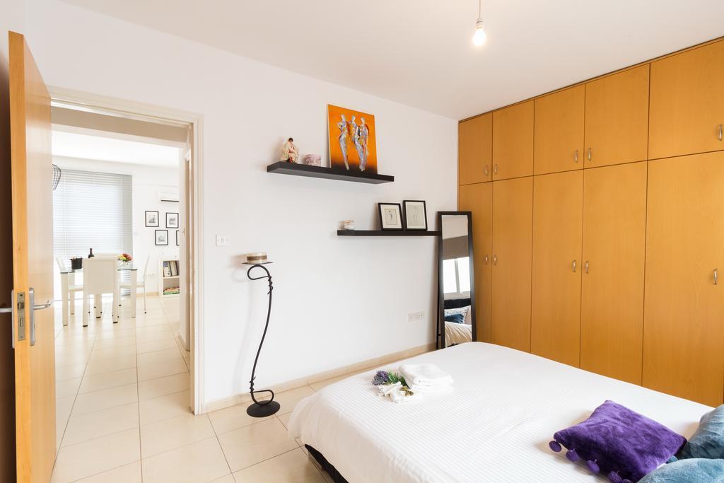Elena Court Apt 401 Appartement Larnaca Buitenkant foto